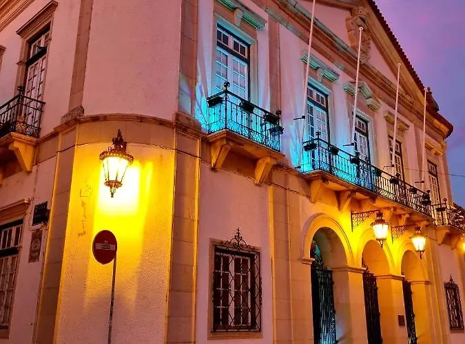 Casa A Julia In Faro's Heart