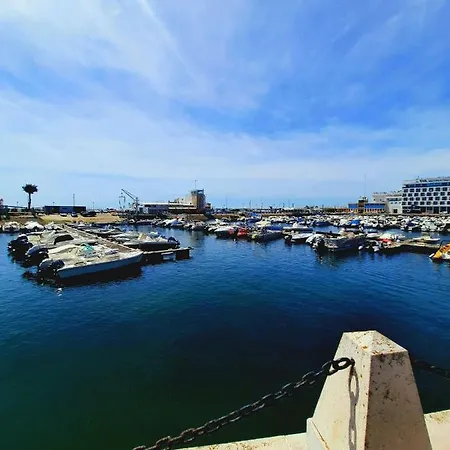 Apartment Casa A Julia In Faro's Heart